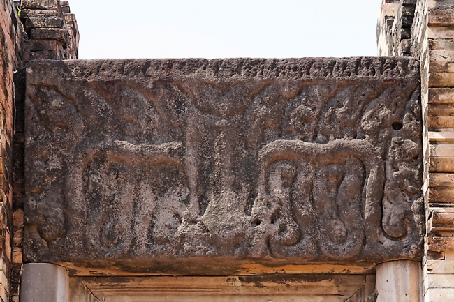 04-Prasat Sa Kamphaeng Yai-019